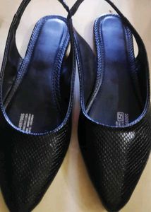 Exquisite snake print leather slingbacks EU 40