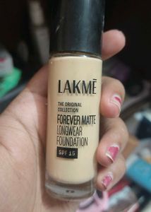 Lakme Forever Matte Longwear Foundation