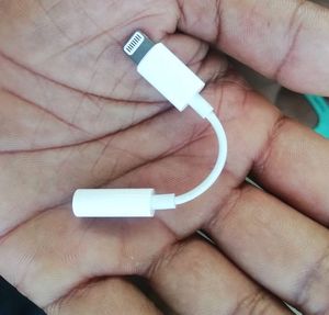 Apple Lightning to 3.5mm Headphone Jack Adapter