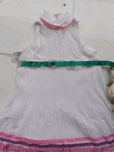 Girls pink dress l size 32