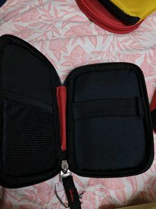 Red Leaf Pouch