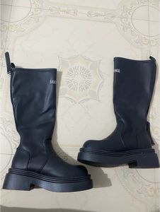 Long Boots