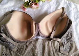 very beautiful and comfortable full coverage bra &amp;