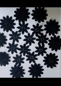 Laces Flower Patches (20 Pc)