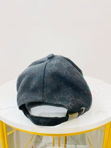 Stylish Gucci-Inspired Baseball Cap