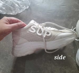 WOMEN WHITE SNEAKERS 👟