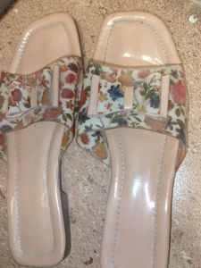Floral Bow Slip-On Sandals