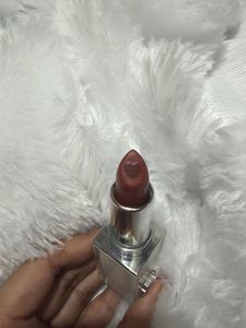 Gege bear heart lipstick