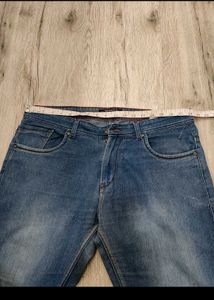 sc7215 Tombat Jeans size 38