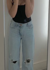 Light Wash Ripped Wide Leg Jeans