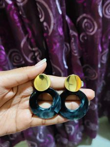 Chic Circle Drop Earrings
