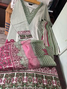 Beautiful Green & Pink Kurta Set