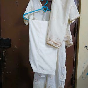 Cream Kurta Set with Pants &amp; Dupatta