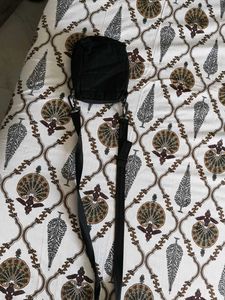 Stylish compact sling bag Unisex
