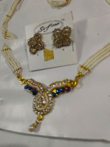 Women's Necklace With Earrings