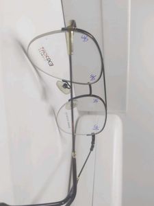 Aviator Style Eyeglasses with Case