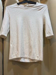Cream Textured 3/4 Sleeve Top