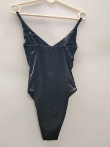Hot &amp; Sexy One-Piece Swimsuit cum body