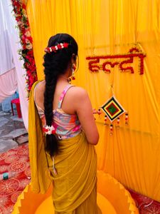 • Haldi Special Draped Lehenga