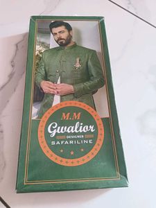 Men's suiting set