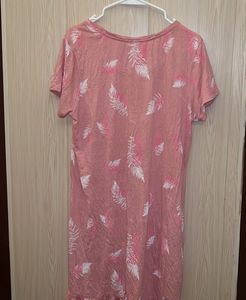 Cute Feather Print Nightgown