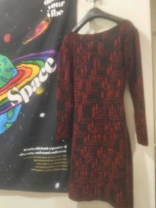 Chic Red &amp; Black Patterned Dress