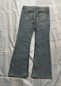 Light Wash Flared Jeans