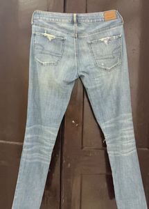 AE Ripped Light Wash Jeans