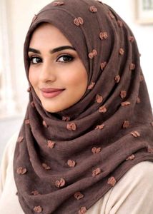 Pom-Pom Hijab 🤎