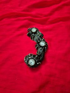 Elegant Hair Bun Accessory with Rhinestones