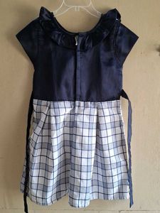 Adorable Girls Navy &amp; White Plaid Dress