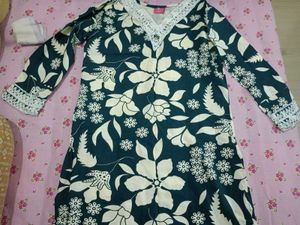 Stylish Floral Print Kurta