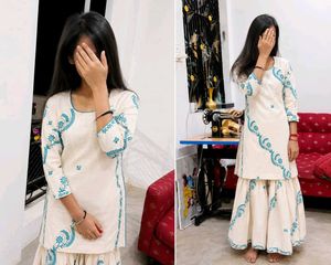 Cream Kurta Set with Blue Embroidery