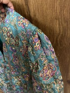 Foreign Branded Puffed Sleeves Jacket