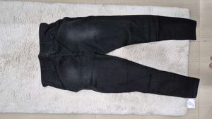 Stylish Dark Wash Skinny Jeans