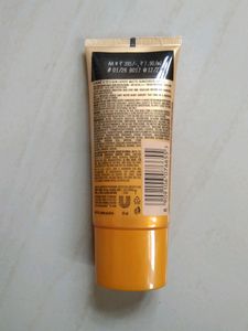 Lakme Sun Expert Matte Sunscreen SPF 50
