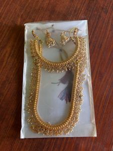 Necklace set