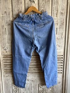 Zara Baggy Jeans In Small Size