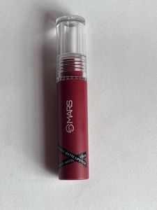 MARS Mousse lipstick -01 LEADING LADY