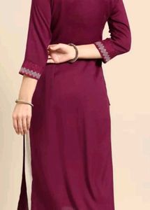 Violet Embroidered Thread Work Kurta