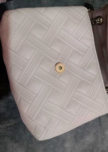 Stylish Quilted Crossbody Bag