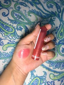 Innisfree Lip Balm - Coral