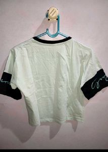 🥳4 Tees Bundle🥳