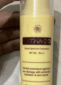 FULLY SEAL PACKED SUNSCREEN