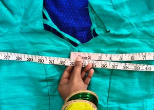 Elegant Teal Saree with Matching Blouse
