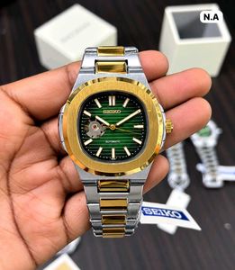 Seiko Automatic – Gold Tone ✨ Elegant white dial w