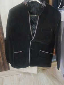 Stylish Men's Black Jacket