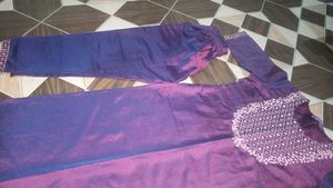 Elegant Purple Kurta Set with Embroidery