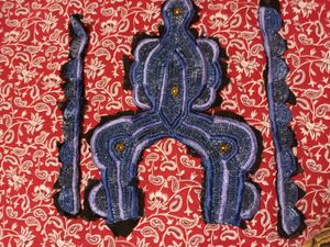 Embroidered Nack And Sleeves Set