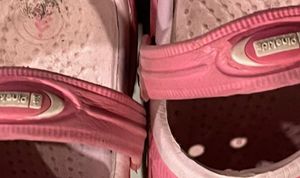 Unisex Beautiful Pink Clogs By Pine Kids Size 30